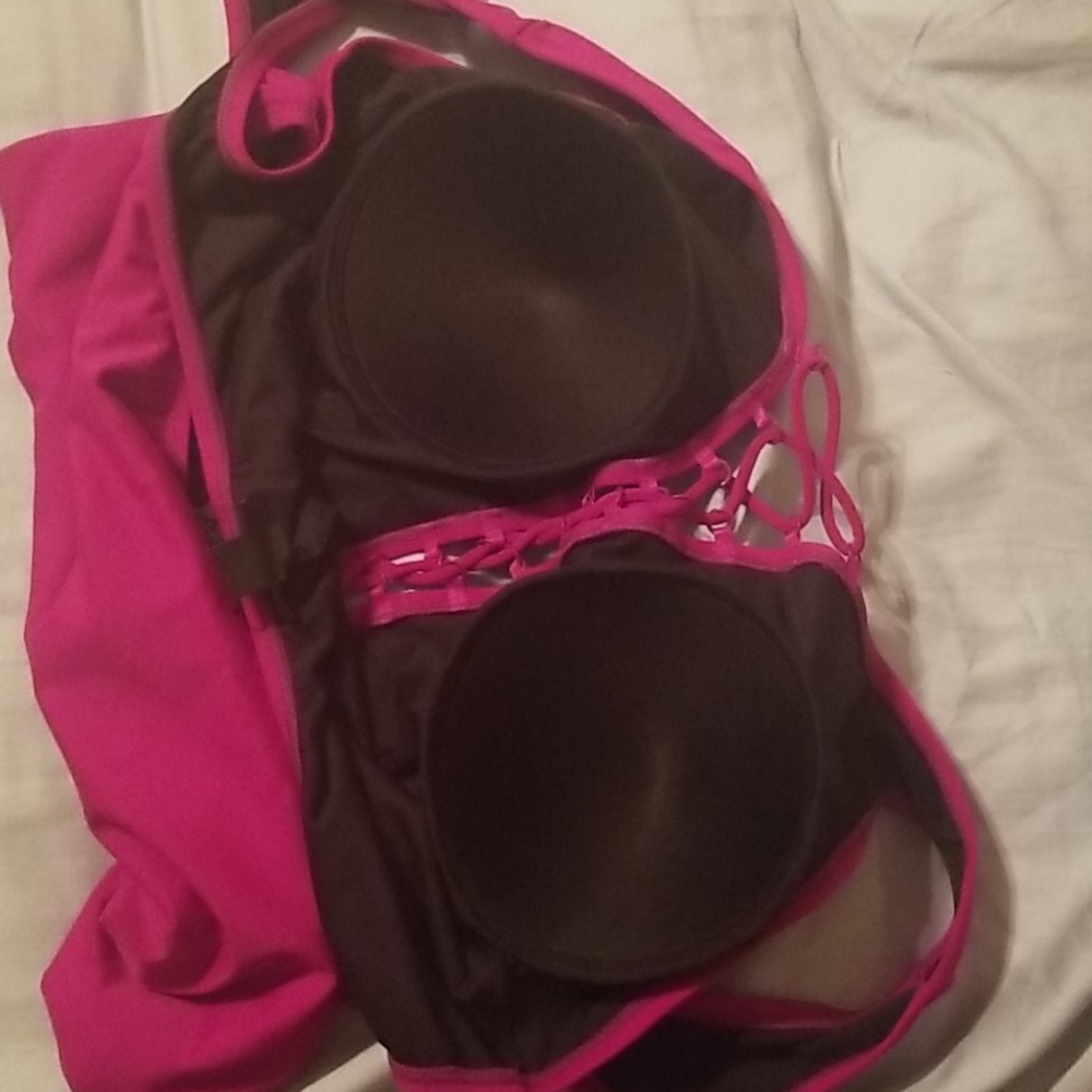 NWT one piece bathing suit - Picture 7 of 8